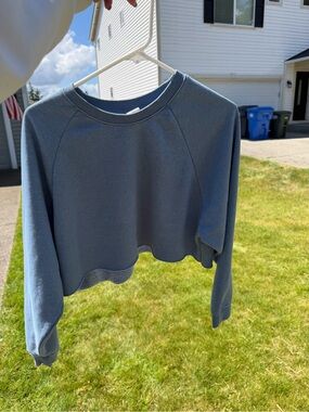 Altar'd State Blue Cropped Crewneck